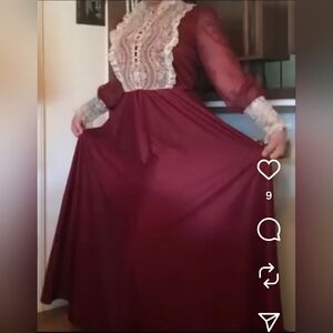 Union Made Vintage Elegant Burgundy Lace Trim Maxi Dress